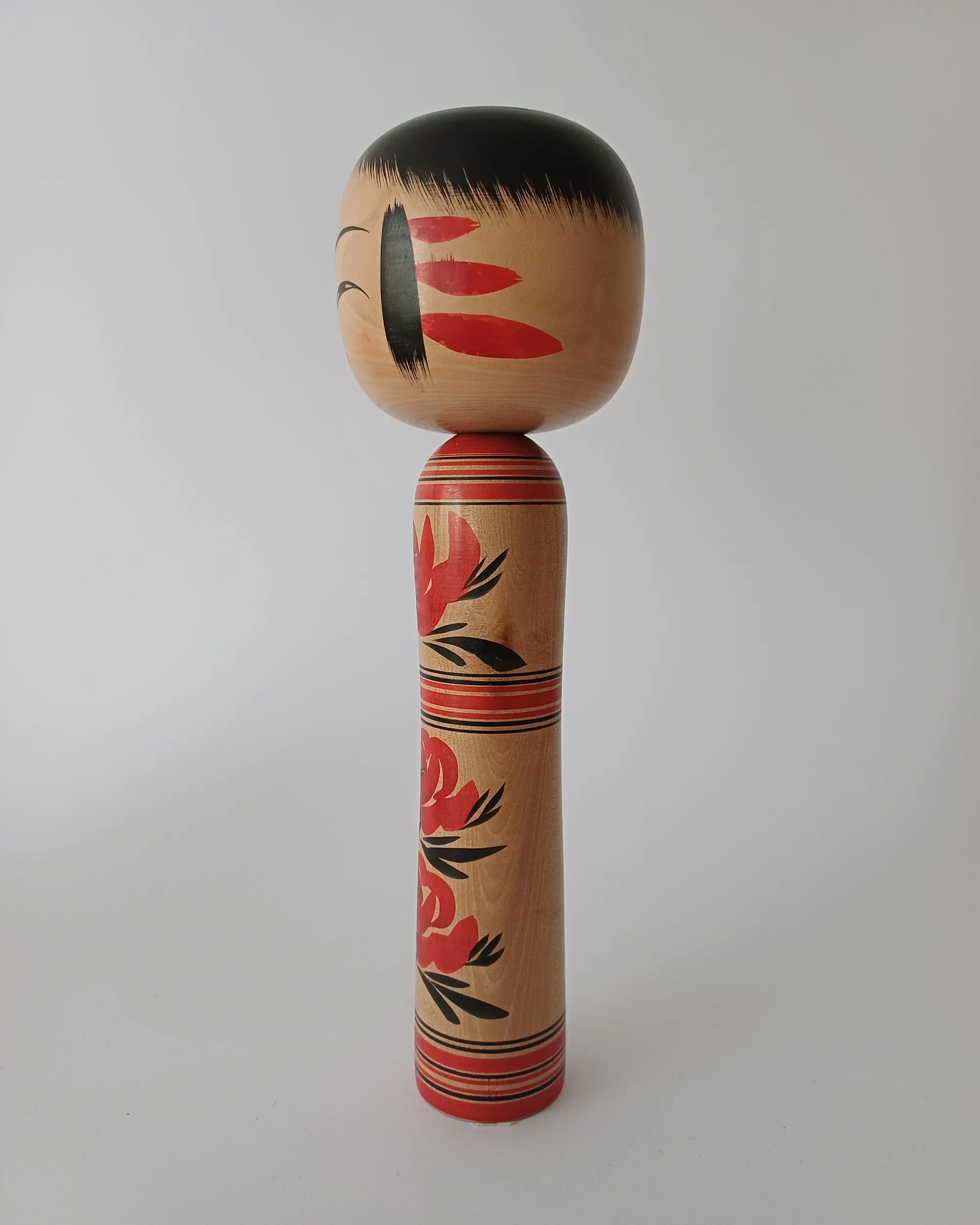 Kokeshi Tōgatta de Satō Kazuo 佐藤一夫 - 21cm – Image 2