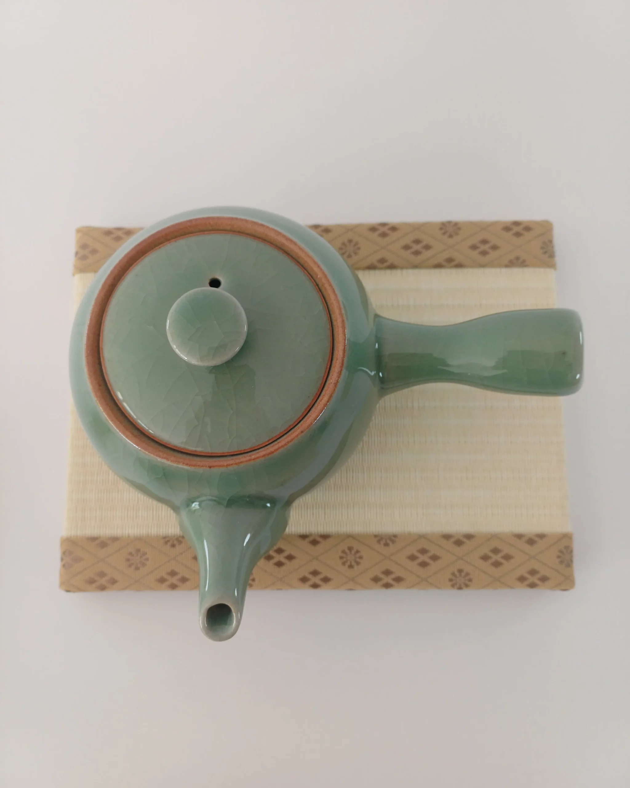 Théière Kyūsu et tasse yunomi - Céladon vert – Image 4
