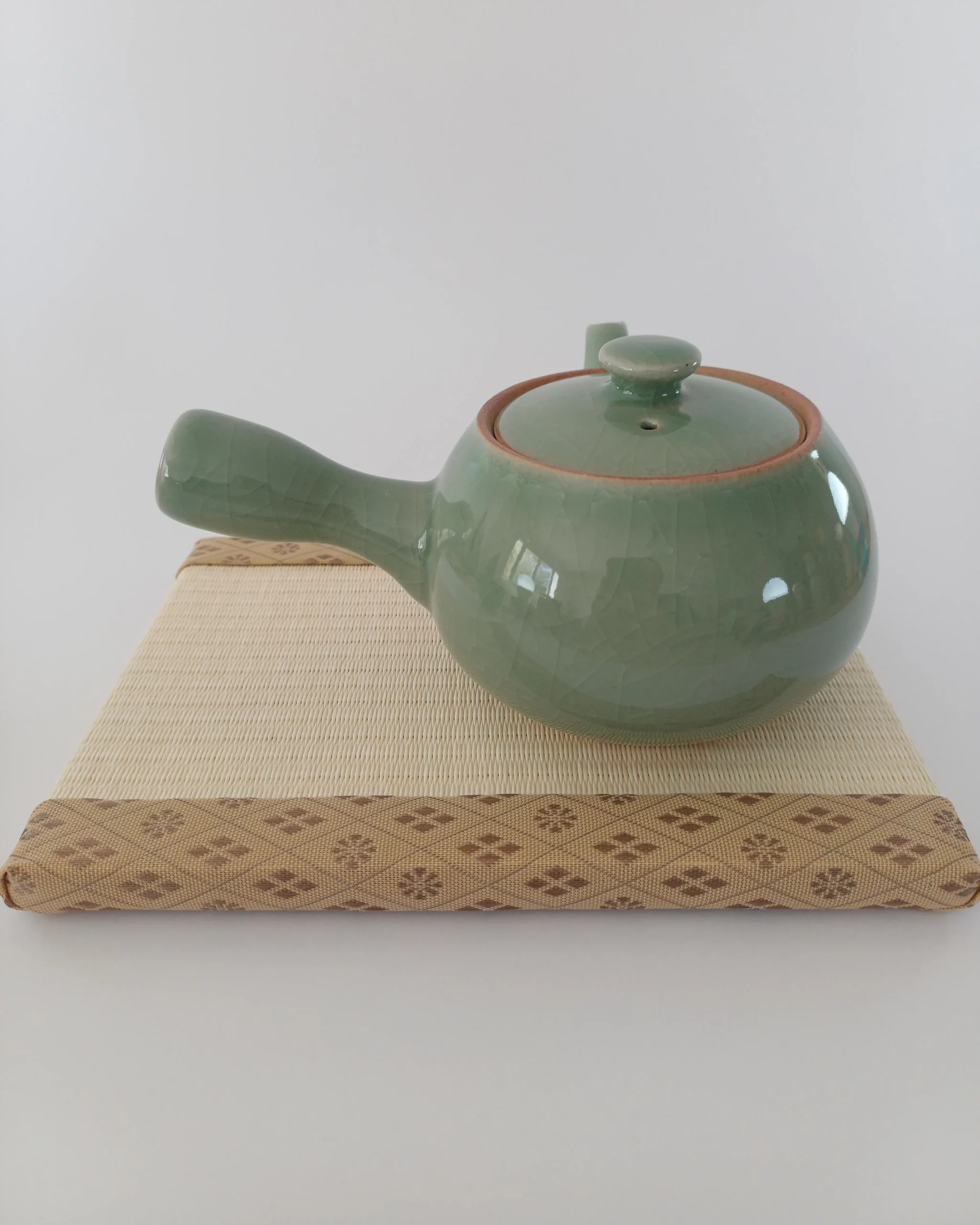 Théière Kyūsu et tasse yunomi - Céladon vert – Image 3