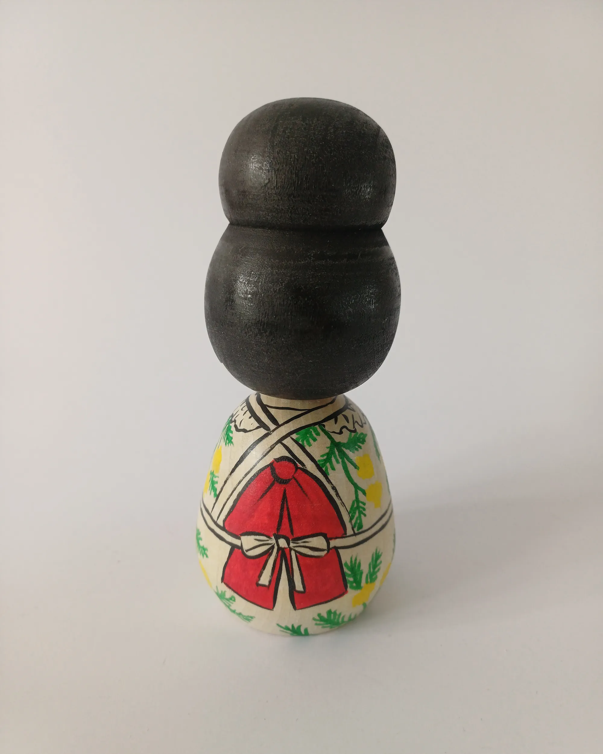 Kokeshi Tōgatta "Mimosa" de Komatsu Rika 小松里佳 - 15cm – Image 3