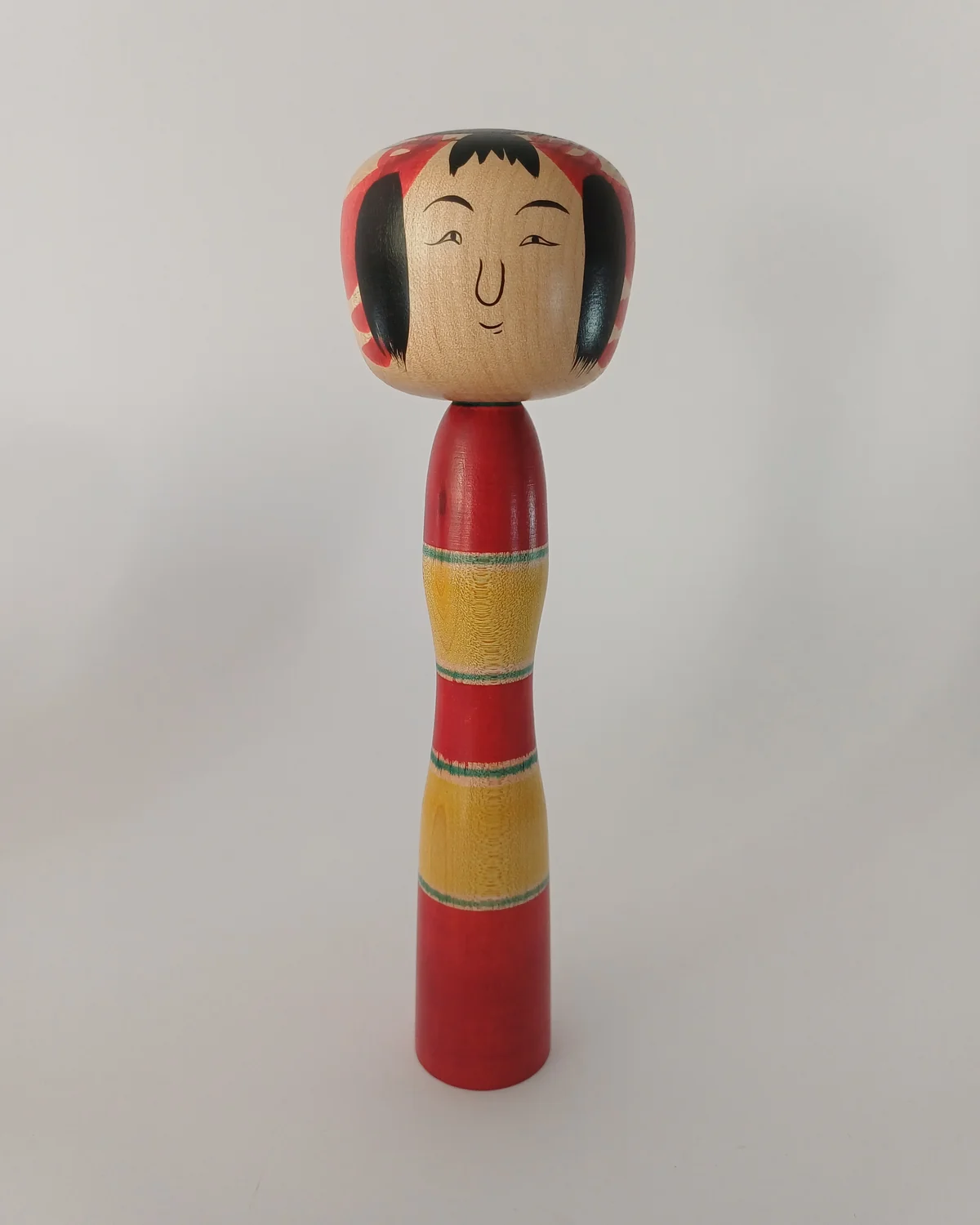 Kokeshi Tsuchiyu Sabako de Takahashi Tōru 高橋通 - 19cm